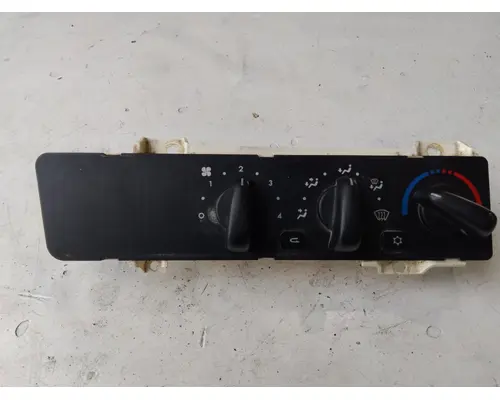 FREIGHTLINER COLUMBIA 120 TEMPERATURE CONTROL