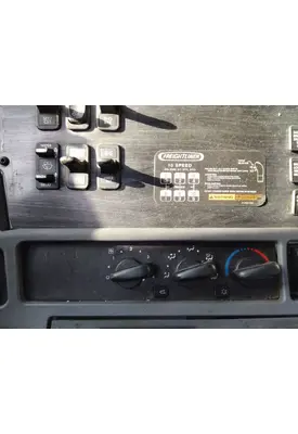 FREIGHTLINER COLUMBIA 120 TEMPERATURE CONTROL