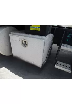 FREIGHTLINER COLUMBIA 120 TOOL BOX