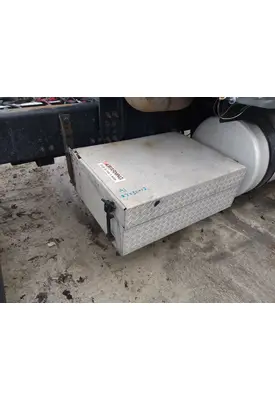 FREIGHTLINER COLUMBIA 120 TOOL BOX