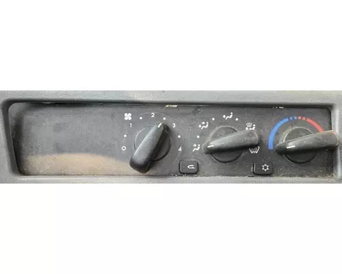 FREIGHTLINER COLUMBIA 120 Temperature Control