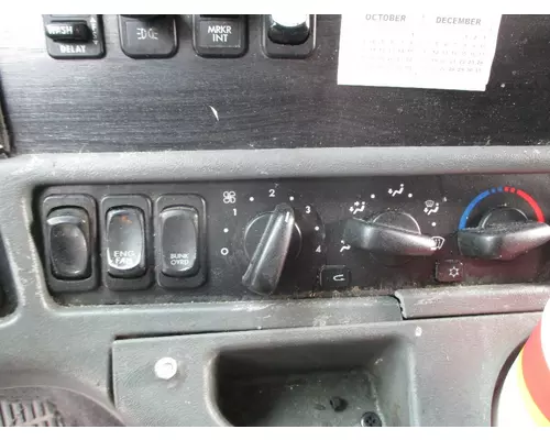 FREIGHTLINER COLUMBIA 120 Temperature Control