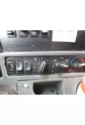 FREIGHTLINER COLUMBIA 120 Temperature Control