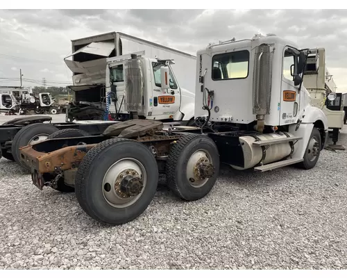 FREIGHTLINER COLUMBIA 120 Vehicle For Sale