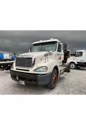 FREIGHTLINER COLUMBIA 120 Vehicle For Sale