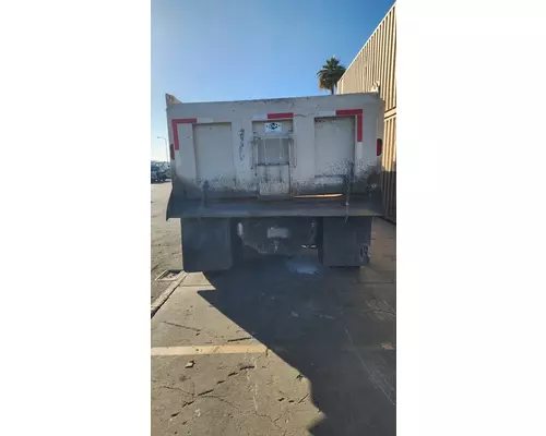 FREIGHTLINER COLUMBIA 120 Vehicle For Sale