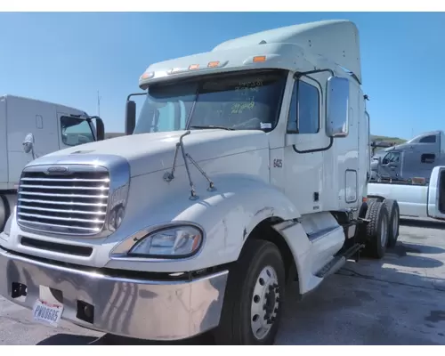 FREIGHTLINER COLUMBIA 120 WHOLE TRUCK FOR EXPORT