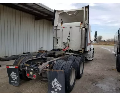 FREIGHTLINER COLUMBIA 120 WHOLE TRUCK FOR RESALE