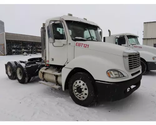 FREIGHTLINER COLUMBIA 120 WHOLE TRUCK FOR RESALE