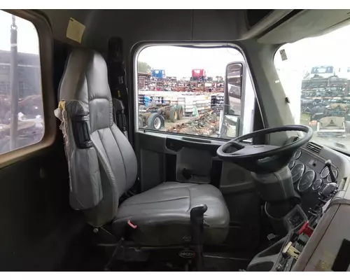 FREIGHTLINER COLUMBIA 120 WHOLE TRUCK FOR RESALE