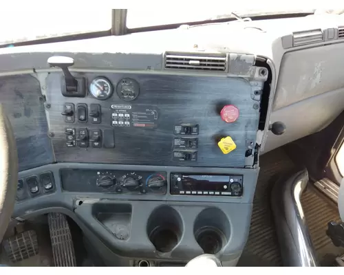 FREIGHTLINER COLUMBIA 120 WHOLE TRUCK FOR RESALE