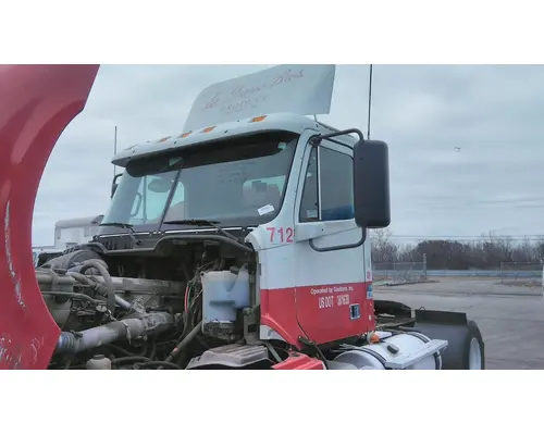 FREIGHTLINER COLUMBIA 120 WHOLE TRUCK FOR RESALE