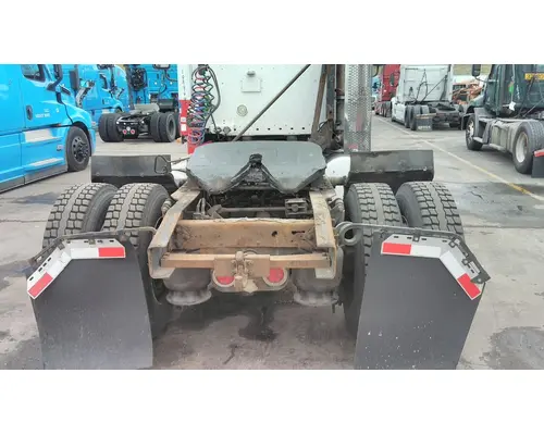 FREIGHTLINER COLUMBIA 120 WHOLE TRUCK FOR RESALE