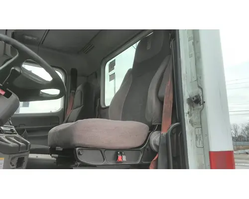 FREIGHTLINER COLUMBIA 120 WHOLE TRUCK FOR RESALE