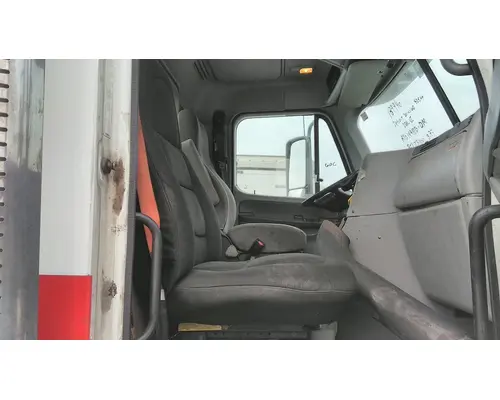 FREIGHTLINER COLUMBIA 120 WHOLE TRUCK FOR RESALE