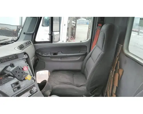 FREIGHTLINER COLUMBIA 120 WHOLE TRUCK FOR RESALE