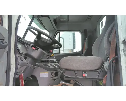 FREIGHTLINER COLUMBIA 120 WHOLE TRUCK FOR RESALE