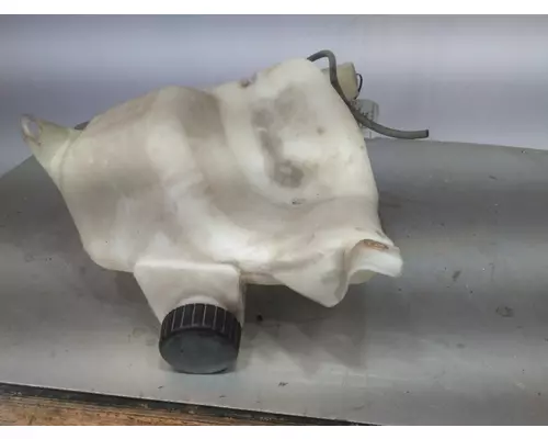 FREIGHTLINER COLUMBIA 120 WINDSHIELD WASHER RESERVOIR