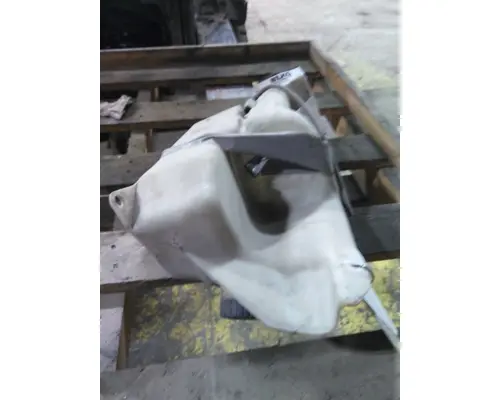 FREIGHTLINER COLUMBIA 120 WINDSHIELD WASHER RESERVOIR