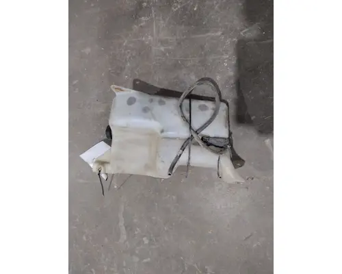 FREIGHTLINER COLUMBIA 120 WINDSHIELD WASHER RESERVOIR