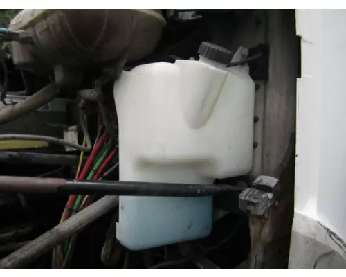 FREIGHTLINER COLUMBIA 120 WINDSHIELD WASHER RESERVOIR