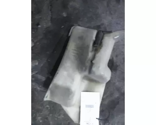 FREIGHTLINER COLUMBIA 120 WINDSHIELD WASHER RESERVOIR