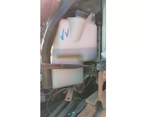 FREIGHTLINER COLUMBIA 120 WINDSHIELD WASHER RESERVOIR
