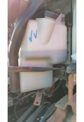 FREIGHTLINER COLUMBIA 120 WINDSHIELD WASHER RESERVOIR