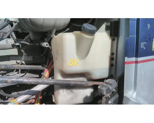 FREIGHTLINER COLUMBIA 120 WINDSHIELD WASHER RESERVOIR