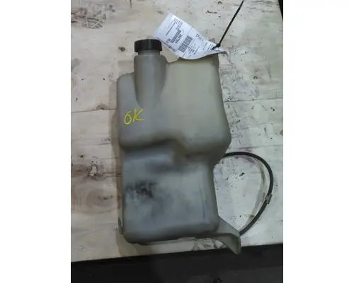 FREIGHTLINER COLUMBIA 120 WINDSHIELD WASHER RESERVOIR