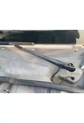 FREIGHTLINER COLUMBIA 120 Windshield Wiper Arm