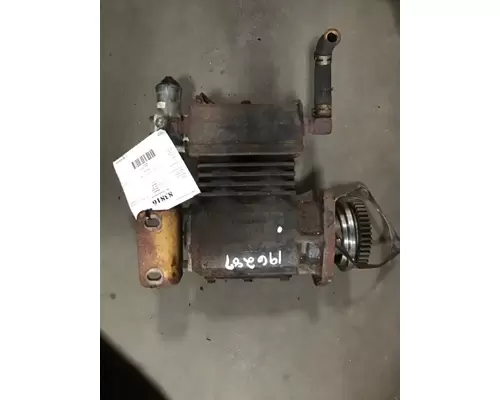 FREIGHTLINER COLUMBIA Air Compressor