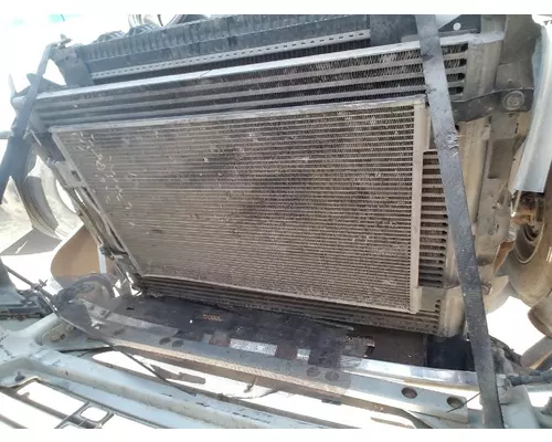 FREIGHTLINER COLUMBIA Air Conditioner Condenser