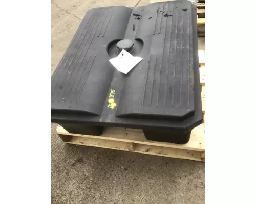 FREIGHTLINER COLUMBIA BATTERY BOX