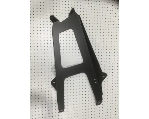 FREIGHTLINER COLUMBIA BUMPER MOUNTS
