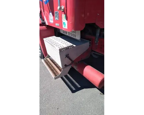 FREIGHTLINER COLUMBIA Battery Box