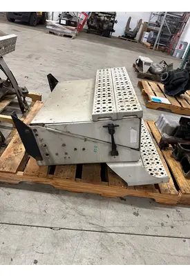 FREIGHTLINER COLUMBIA Battery Box