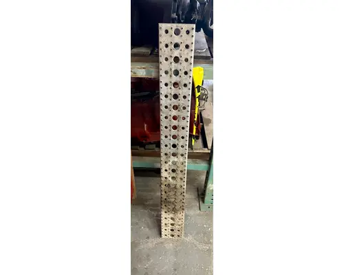 FREIGHTLINER COLUMBIA Body Parts, Misc.