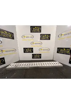FREIGHTLINER COLUMBIA Body Parts, Misc.