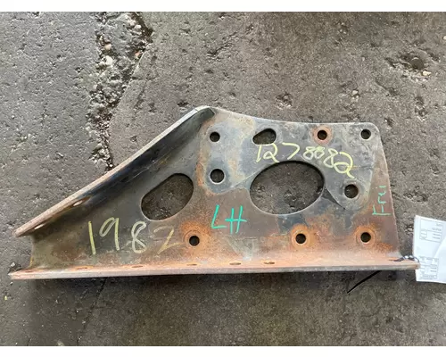 FREIGHTLINER COLUMBIA Brackets, Misc