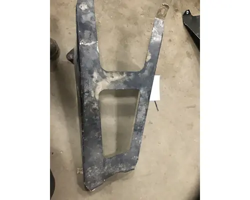 FREIGHTLINER COLUMBIA Bumper Bracket, Front