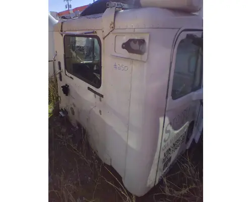 FREIGHTLINER COLUMBIA Cab Assembly