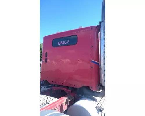 FREIGHTLINER COLUMBIA Cab