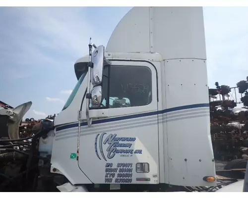 FREIGHTLINER COLUMBIA Cab