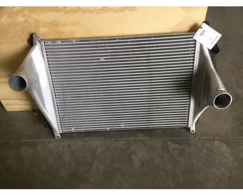 FREIGHTLINER COLUMBIA Charge Air Cooler (ATAAC)