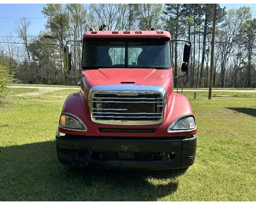 FREIGHTLINER COLUMBIA Complete Vehicle