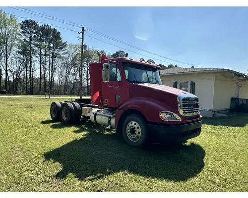 FREIGHTLINER COLUMBIA Complete Vehicle