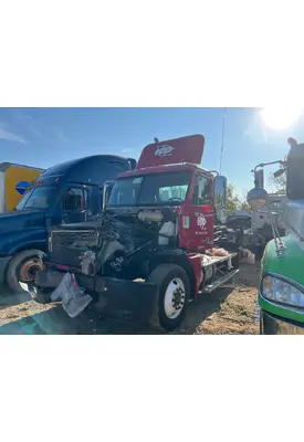 FREIGHTLINER COLUMBIA Complete Vehicle