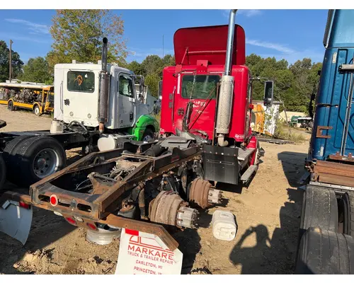 FREIGHTLINER COLUMBIA Complete Vehicle