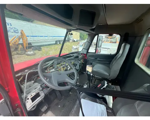 FREIGHTLINER COLUMBIA Complete Vehicle